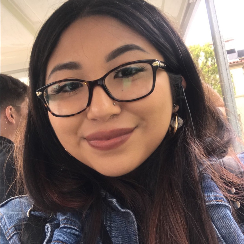 Meet your Posher, Allissia